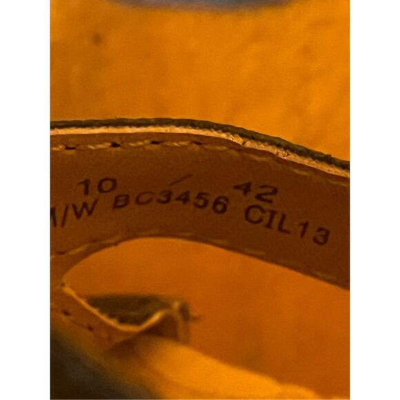 BOC Born Concepts Wedge sandals black leather 3D flowers sz 10 - Picture 9 of 10